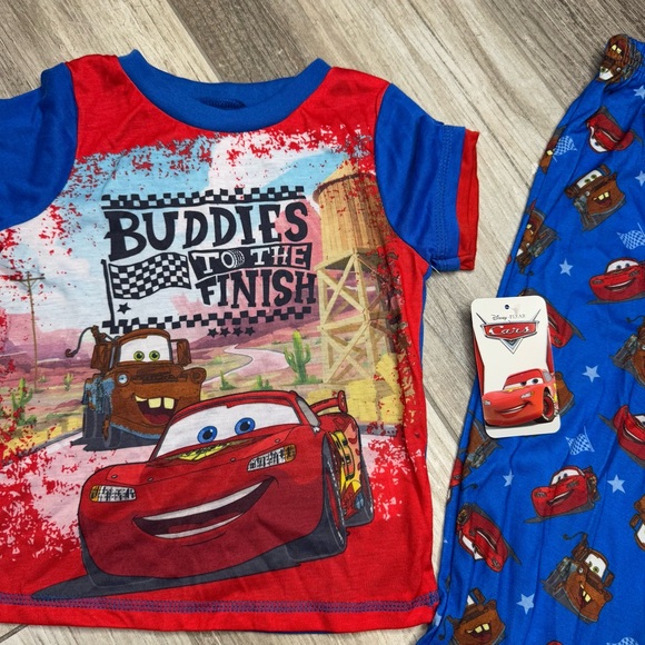 Disney Cars Pajamas size 4T - Picture 4 of 6